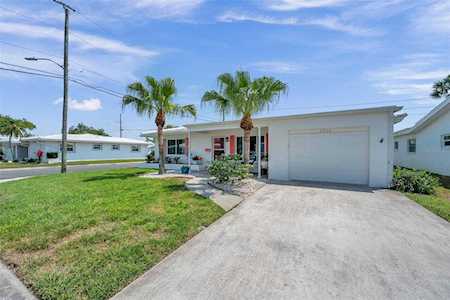 3900 101st TERRACE N Pinellas Park, FL 33782