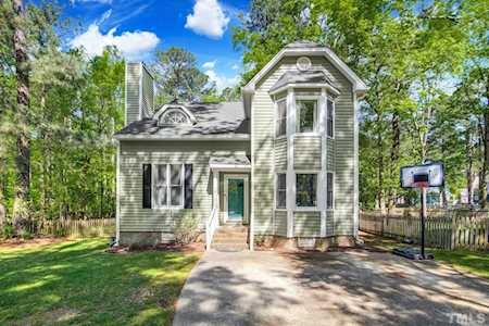 4605 Batavia Court Raleigh, NC 27604