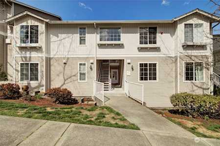 2804 SE 8th Place #1107 Renton, WA 98058