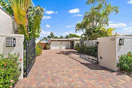 117 E Sandpiper Circle Jupiter, FL 33477
