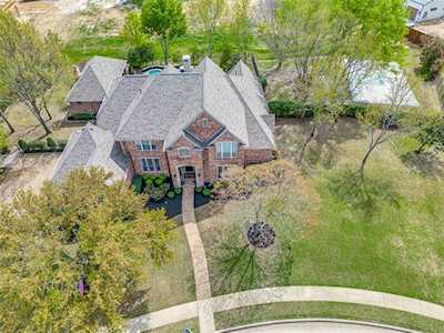 519 Stonebury Drive Southlake, TX 76092