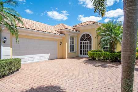 9483 SW Wedgewood Lane Stuart, FL 34997