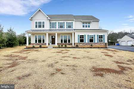 331 Mulberry Dr Mechanicsburg, PA 17050