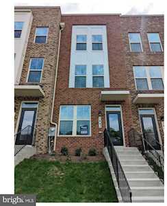 3443 Dean Dr Hyattsville, MD 20782