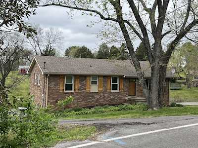 195 Saundersville Ferry Rd Mount Juliet, TN 37122