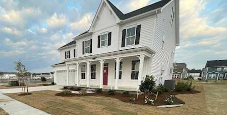 1719 Ibis Rd Chesapeake, VA 23320