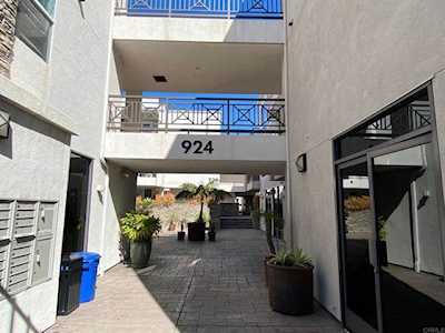924 Hornblend Street #210 San Diego, CA 92109