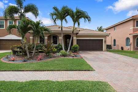 196 Catania Way Royal Palm Beach, FL 33411