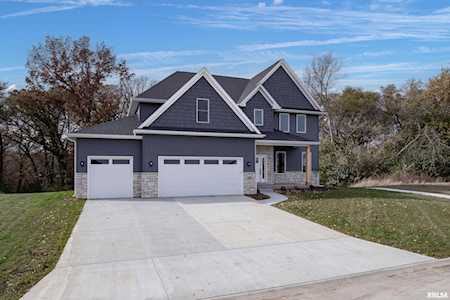 280 Mason Dr Riverdale, IA 52722