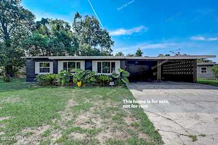 5330 Oak Forest DR Jacksonville, FL 32211