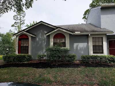8715 Belle Rive BLVD Jacksonville, FL 32256