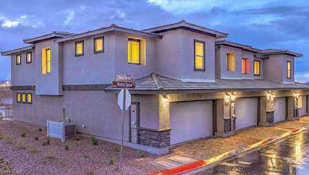 1129 Meadow Sparrow Place #377 Henderson, NV 89011