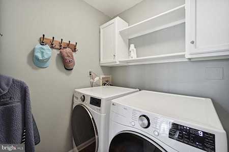 9825 S Park Circle Fairfax Station, VA 22039