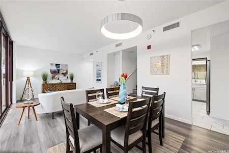 725 Kapiolani Boulevard #613 Honolulu, HI 96813