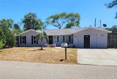 5540 Silver Spur Dr Holiday, FL 34690