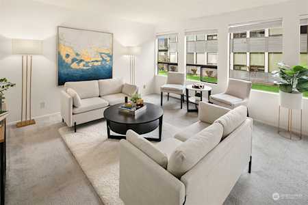 1608 149th Place SE #2 Bellevue, WA 98007