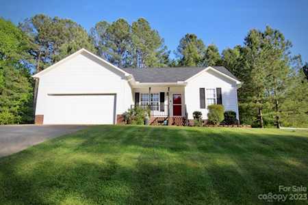 3423 Mooring Place Sherrills Ford, NC 28673