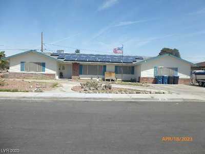1720 Parkchester Dr Las Vegas, NV 89108