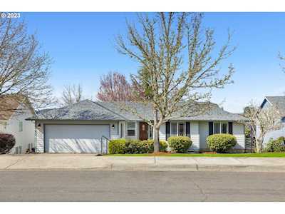 16203 SW Snapdragon LN Portland, OR 97223