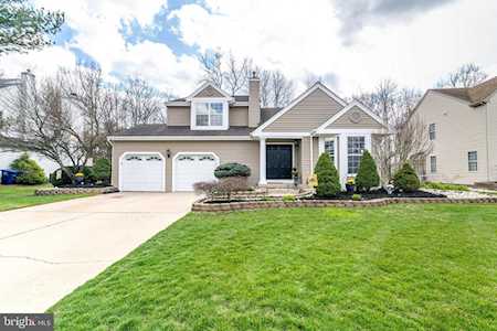 12 Quaker St Marlton, NJ 08053