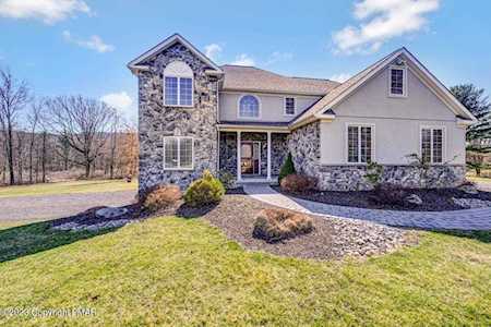 110 Thrones Way Brodheadsville, PA 18322