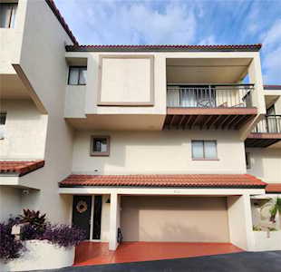 240 Windward PASSAGE #902 Clearwater Beach, FL 33767