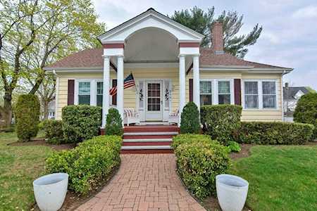 210 Robert St Attleboro, MA 02703