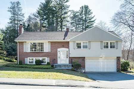29 Brook Street Wellesley, MA 02482