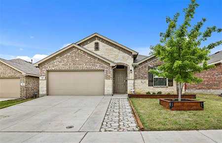425 Saguaro Drive Fort Worth, TX 76052