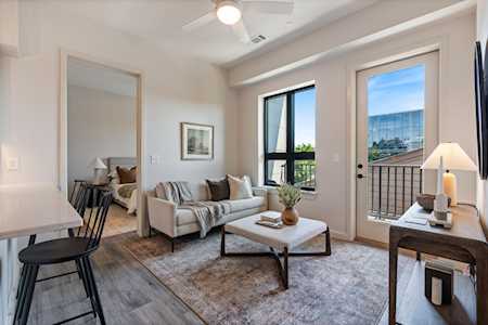 1014 16th Avenue S #309 Nashville, TN 37212