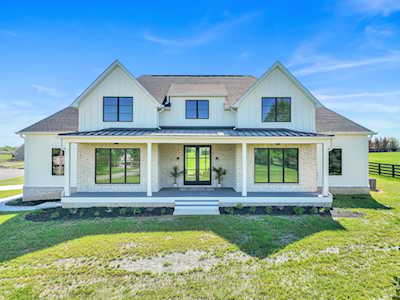 3000 Ora Ln Spring Hill, TN 37174