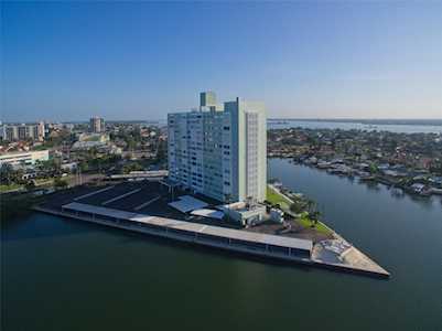 31 Island WAY #801 Clearwater, FL 33767