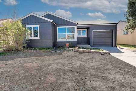 1224 Kingston St Aurora, CO 80010