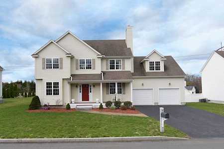 6 Kelly Farm Way Burlington, MA 01803