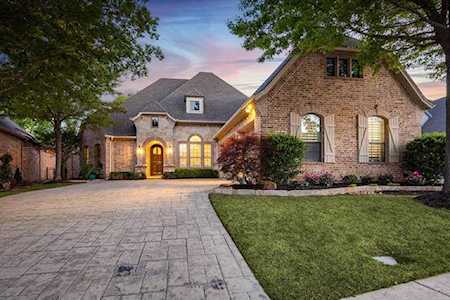417 Waterford Lane Colleyville, TX 76034