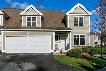 29 Flint Pond Dr #29 Grafton, MA 01536