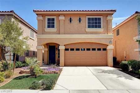 9450 Logan Ridge Ct Las Vegas, NV 89139