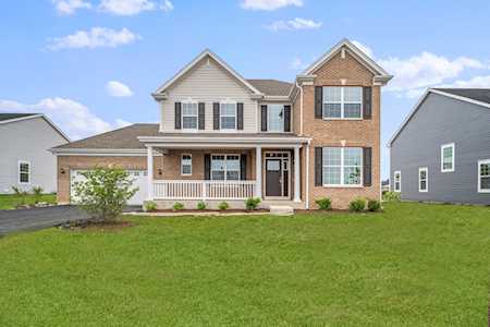 1825 Coralito Ln Elgin, IL 60124