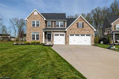 2670 Fairview Dr Avon, OH 44011