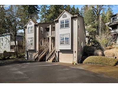 4347 Silver CT Lake Oswego, OR 97035