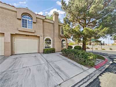 9607 Idle Spurs Dr Las Vegas, NV 89123
