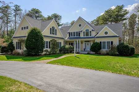 65 Captains Village Ln Brewster, MA 02631