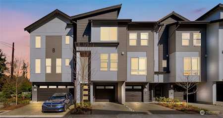 4206 204th St SW #B2 Lynnwood, WA 98036