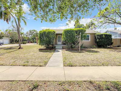 2900 49th St N St. Petersburg, FL 33710