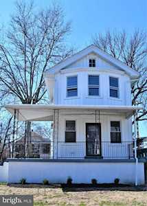 120 Lewis Ave Lansdowne, PA 19050