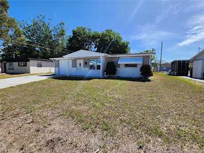 4136 Citrus Dr New Port Richey, FL 34652