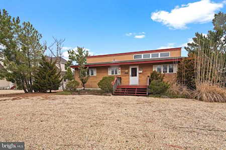 19 Buckingham Ave Harvey Cedars, NJ 08008