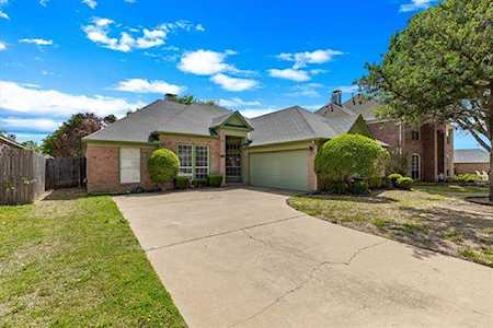 6941 Mesa Drive Fort Worth, TX 76132