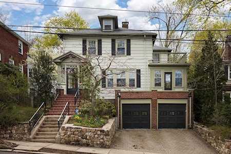 4 Calvin Rd Boston, MA 02130