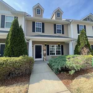 2436 New Holland Cir Murfreesboro, TN 37128